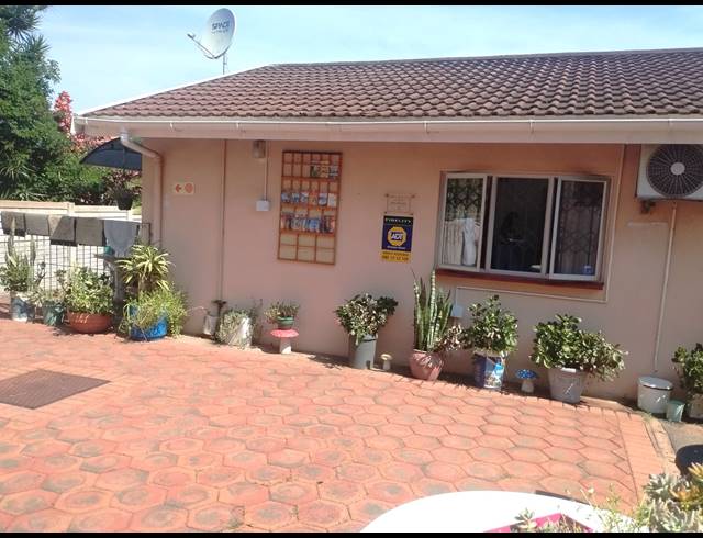 M² BED & BREAKFAST FOR SALE IN BLUFF